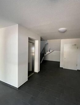 Moderne 2-Zimmer-Mietwohnungen in einem Niedrig-Energie- Mehrfamilienhaus mit geringen Nebenkosten -- mit Carport, Wallbox, Fahrradabstellraum. - Twistringen