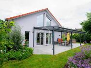 Lichtdurchflutetes KfW-70-Effizienzhaus mit Atelier-Charme - Ideal zum Wohnen & Arbeiten - Ilshofen