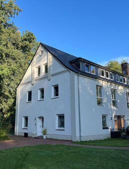 Sanierte Loftwohnung auf parkähnlichem Anwesen - Schwanewede