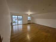 Schöne, großzügige, 2-Zi.-Whg. mit Balkon und Tiefgarage ab 15.09.2024 - Plattling