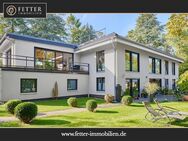 Villa in Taunusstein – Anwesen der Extraklasse mit parkähnlichem Grundstück, Stallungen und Baugrundstück! - Taunusstein