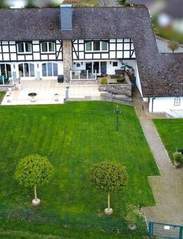 Exklusive Villa mit idyllischem Garten und Wellnessoase - Frankenau
