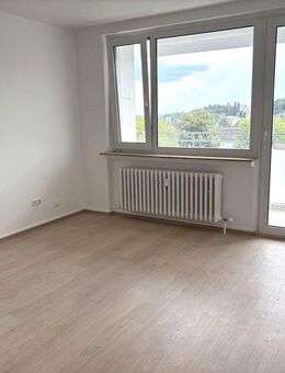 Große Wohnung - grandioser Ausblick - flexible Aufteilungsmöglichkeiten! - Oberursel (Taunus)