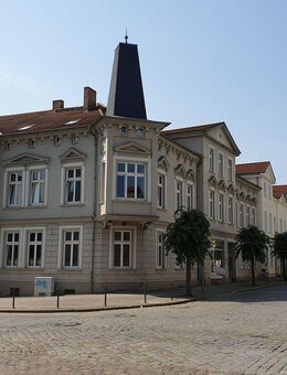 2-Raum-Wohnung mit Einbaukueche in der Innenstadt! - Neustrelitz