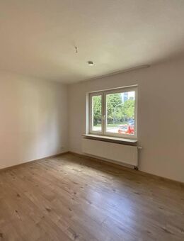 Renovierte 3-Zimmer-Wohnung mit Wanne in Wilhelmshaven City - Wilhelmshaven