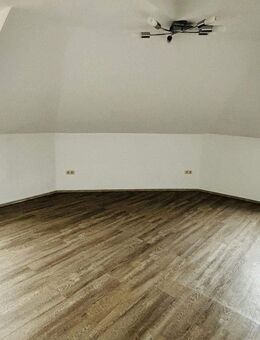 Sanierte 3-Zimmer Wohnung in Hof Innenstadt - Hof