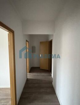 3 Zimmer Wohnung mit Balkon - Schwerin