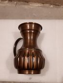 Kelch aus Messing Vase Krug ca. 133 m/m hoch mit Henkel in 24149