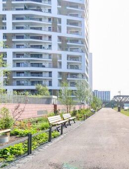 Erstklassig wohnen im "SKY AND WATER": 3-Zi.-Neubau-Wohnung auf 93m² mit Balkon! - Frankfurt (Main)