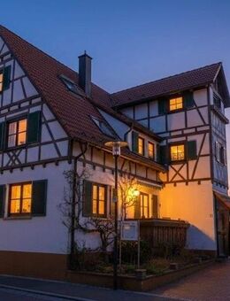 Großzügiges Zwei- bis Dreifamilienhaus - Top vermietet! - Altdorf (Landkreis Böblingen)