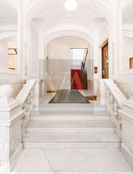 Repräsentatives Altbaujuwel – Stilvoll saniertes Wohnen & teilgewerblich in feinster Lage - Berlin