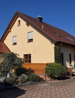 Attraktives Schulungs- und Bürocenter mit angrenzendem Wohnhaus im Gewerbegebiet - Nördlingen