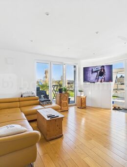Lichtdurchflutete 2,5 Zimmer-Erdgeschoss-Wohnung mit Garten und Stellplatz in Konstanz-Dettingen - Konstanz