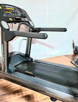 Life Fitness Profi Laufband Integrity - neues Modell - Ergoldsbach