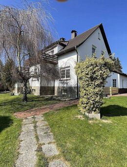 Großzügiges, renoviertes Wohnhaus - Porta Westfalica