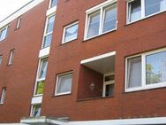 Renovierungsbedürftige 2 Zi.-ETW + 1 Stellplatz in Emden Barenburg - Emden