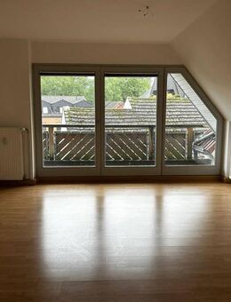 Große 3 Zimmer Wohnung mit Balkonzugang zum sofort Bezug - WBS erforderlich - - Ahlen