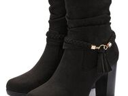 LASCANA Stiefelette Stiefel, Boots mit Blockabsatz und Schmuckelement VEGAN