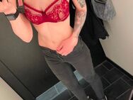 Studentin macht sexy Bilder für TG! 🔥 - Dresden