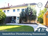 Großes saniertes 3 Familien Haus mit Garage in ruhiger Anwohnerstraße, beste Lage in S-Büsnau - Stuttgart