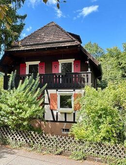 Exklusives Grundstück mit Sanierungs- oder Neubauoption am Fuße des Merkurs - Baden-Baden