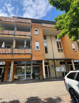 Sonnige 1 -Zimmer-Wohnung in zentraler Lage mit Balkon - Herbolzheim