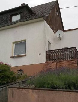 Familienhaus in ruhiger und grüner Wohnlage der Stadt! Top Aussicht, Balkone,Terrase uvm. - Koblenz