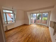 Britzer Garten! Sonnige 3-Zimmer-Wohnung mit Südbalkon und TG-Stellplatz - Toplage am Britzer Garten - Berlin