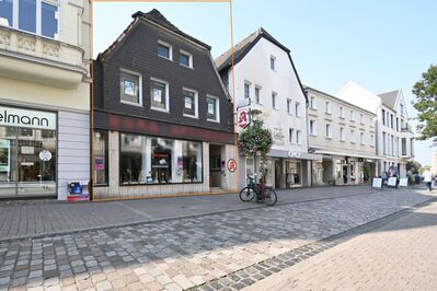 Tradition trifft auf Potential: Wohn- u. Geschäftshaus im Herzstück der Stadt