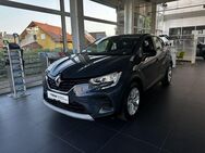 Renault Captur, E-TECH PLUG-in 160 BUSINESS EDITION, Jahr 2022 - Radeberg