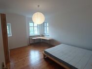 Großes WG-Zimmer in heller Altbauwohnung - Berlin