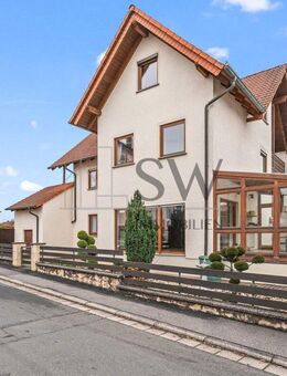 Großzügiges Einfamilienhaus mit getrenntem Baugrundstück - Wohnen & Investieren in Burgebrach - Burgebrach