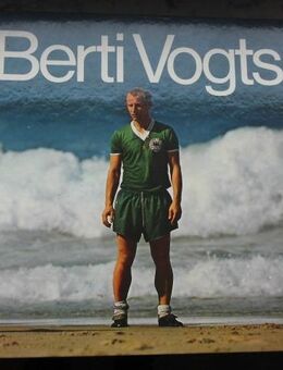 Berti Vogts Bildband original handsigniert Buch+Poster 1977 4,- - Flensburg