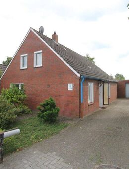 Schönes Wohnhaus mit vielen Möglichkeiten in Varel/Obenstrohe - Varel