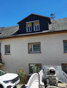 Top vermietetes Einfamilienhaus Ihr Traumhaus im Grünen - Günstiger Kaufpreis: 149.999 € - Langenscheid