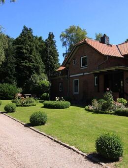 --Landhaus mit Pferdestallung u. Hauskoppel-- - Nutteln