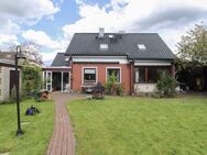 Energetisch sicher in die Zukunft: Einfamilienhaus mit Garten, Terrasse und 2 Garagen - Bremerhaven