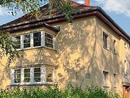 Freie 2,5 Zimmer Wohnung mit kleinem Garten, hochwertig modernisiert in Zehlendorf Mitte - Berlin
