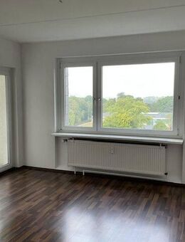 Geräumige 2-Zimmer-Wohnung mit Balkon am Kostenberg - Velbert