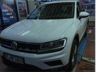 VW Tiguan, 2.0 TDI JOIN Actice info, Jahr 2019 - Bielefeld