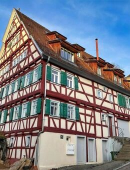 Charmante 4-Zimmer-Maisonettewohnung in liebevoll kernsaniertem Fachwerkhaus in Gomaringen (TÜ) - Gomaringen