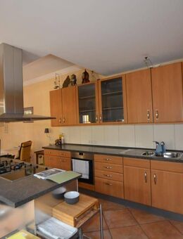 5789: Hilden-Cityrandlage! Freistehendes Haus mit hochwertiger Ausstattung! - Hilden