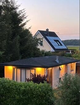 Attraktives Mobilheim / Tiny House mit Heizung & Warmwasser – Sofort verfügbar - wartet auf den Abtransport an seinen Zielort - Rostock Wiethagen