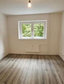 Umfangreich renoviert! 2-Zimmer-Wohnung mit modernem Bad! - Essen