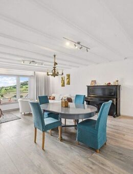 Vielseitig nutzbares MFH am Waldrand mit traumhafter Aussicht! - Kandern