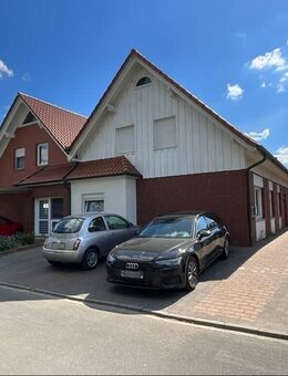 Für Anleger oder Eigennutzer/ Zwei Wohneinheiten - Cloppenburg