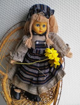 Puppe-Porzellan/Stoff,Alt,ca. 32 cm - Linnich
