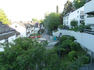 Bonn freundliche 3 Zimmerwohnung mit Balkon ruhige Wohnlage (auch ideal für Studenten WG) Personenaufzug, TG Pkw-Stellplatz - Bonn