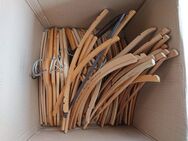 Kleiderbügel Holz - Bügel Wäschebügel Holzkleiderbügel - Gangelt