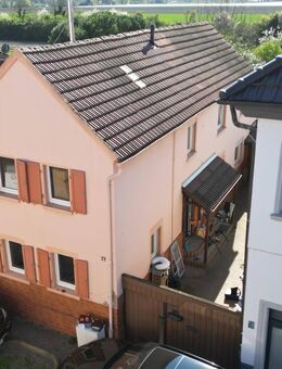 Vielseitiges Zweifamilienhaus mit saniertem Wohnbereich, Garten und Hof! - Ludwigshafen (Rhein)